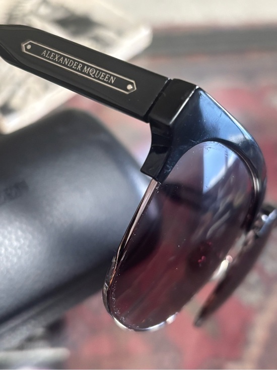 ✨Alexander McQueen Sunglasses ?️ main image 4